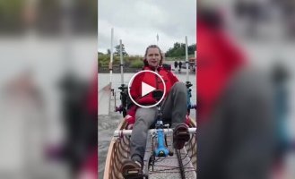 Шотландец собрал каноэ на велоприводе
