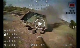 Момент поражения российского танка-черепахи