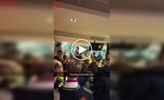 Агрессия в ресторане и полное спокойствие охранника