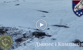 Russian soldier hid from Ukrainian fighters in a cemetery, but was eliminated by a kamikaze drone