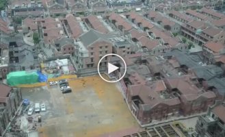 В Шанхае переместили 7500-тонный исторический комплекс зданий