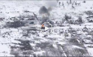 Volyn terrorist fighters set fire to an enemy tank using a drone