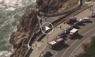 San Francisco rescue: woman in a bikini stuck on a cliff overlooking the ocean