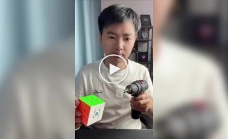 A new level of assembling a Rubik's cube