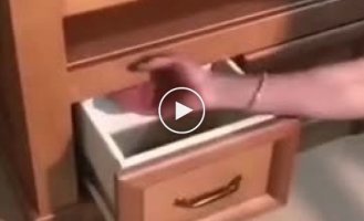 Удобный комод с множеством секретов