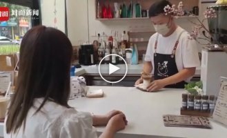 Новый хит в Китае — кофе с кишками свиньи