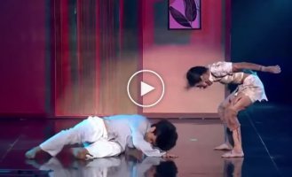 Creepy dancing at an Indian show