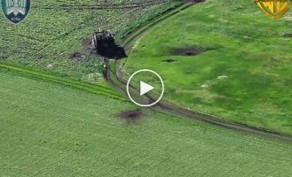 Дронарі 414-ї бригади знищили танк та БМП окупантів