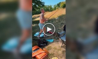 Кот хорошо провел время с хозяевами