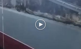 The footage shows how a Ropucha-class landing ship of the Russian Navy was destroyed in Sevastopol after a Ukrainian strike