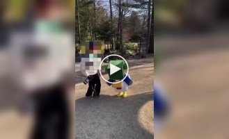 Mom and son cosplayed as Minecraft characters