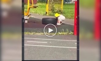 Просто никто не сказал ему, что это невозможно