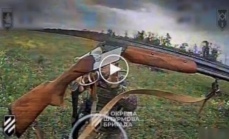 A Russian invader throws a machine gun at a kamikaze drone to escape an attack by soldiers of the 3rd Separate Assault Brigade