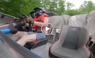 Трамплин для моторной лодки