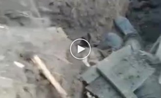 A selection of videos of damaged Russian equipment in Ukraine. Issue 39