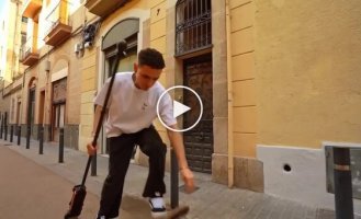 An electric paddle for skateboarding has been developed in Spain.