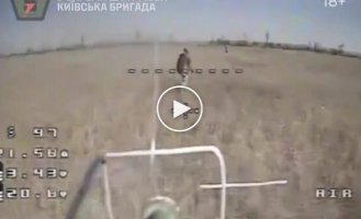 Soldiers of the Kyiv Assault Brigade Accurately Attack Russian Infantry