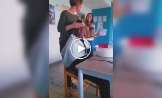 В соцсетях обсуждают сообщения о бесплатных процедурах для мигрантов в Испании