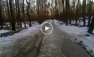 A shell lands near a Ukrainian military man in the Kremensky forest