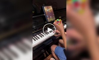 ADHD at its highest level: incredible multitasking captured on video