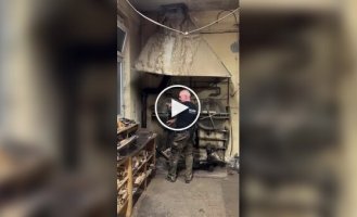 Taming wood: steam bending wooden window frames