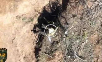 Ukrainian drone drops a grenade on a Russian military man in the Donetsk region