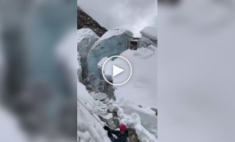 A glacier collapses in the mountains of Peru during rescue training