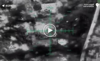 Пограничники уничтожили 2 укрытия пилотов, 4 блиндажа, 2 артпозиции, 6 укрытий и огневую позицию россиян