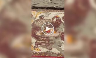 Необычная реклама в Риме