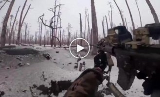 Shooting battle in the Kremensky forest from the first person of the Ukrainian military