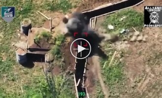 Морские пехотинцы атаковали россиян, стоявших на автобусной остановке, а также ликвидировали байкеров