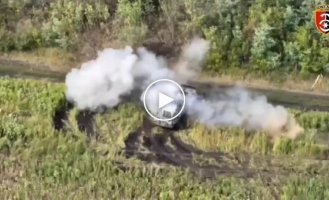 A selection of videos of damaged Russian equipment in Ukraine. Issue 37