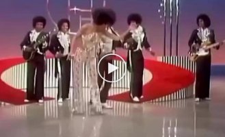 A Robot Dance: Young Michael Jackson and The Jackson 5