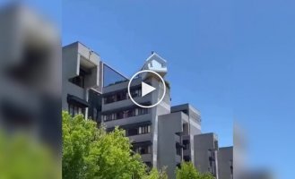 Будинок, що зійшов з небес