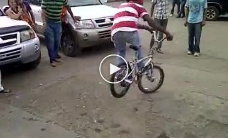 Крутые трюки на BMXе