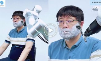 Роботи навчилися голити людей