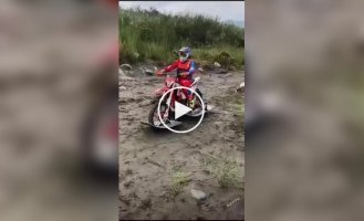 Водний мотоцикл: новий вид транспорту для екстремалів