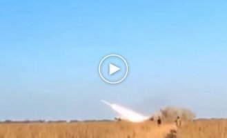 A selection of videos of missile attacks and shelling in Ukraine. Issue 51