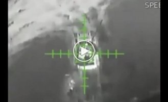 Ukrainian bomber drone chasing and destroying Russian T-90M tank in spectacular footage