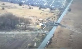 Destruction of two enemy tanks near the village of Ukrainka in Donetsk region