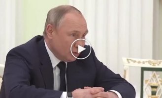 К путину прилетел Генсек ООН для встречи один на один. Длинный стол для переговоров все тот же