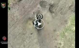 Воїни 14 ОМБр знищили ворожі засоби зв'язку, мотоцикли, склад ПММ, склад БК, укриття та живу силу противника