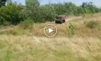 Ukrainian VAB armored personnel carrier made in France with additional protection in the form of logs
