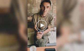 Fighters of the 92nd Separate Assault Brigade captured a Russian invader after how our soldier asked the occupier for a cigarette
