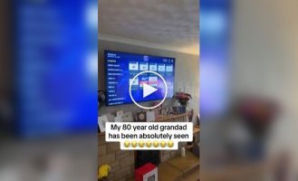 Elderly man with a taste for erotica gets busted by relatives