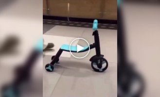 Трехколесный самокат-трансформер