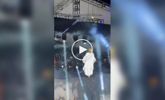 Корейский актер, игравший Иисуса, эффектно вознесся в небо