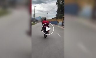 A whole 2 and a half For minutes, he tried to get into an accident.