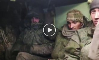 Ukrainian soldiers of the 118th mechanized brigade captured 5 Russian soldiers of the 70th Guards Motorized Rifle Regiment
