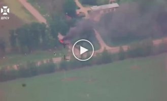 Пограничники уничтожили 9 автомобилей, антенны связи, полевой склад с БК, 8 позиций и 4 укрытия противника